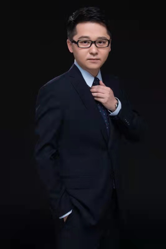 王伟 副主任律师/合伙人